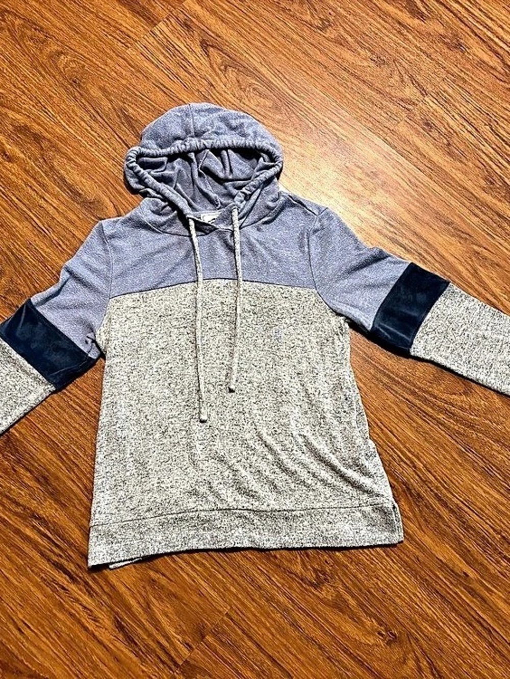 Hippie Rose Women's Colorblock Hooded Drawstring Hoodie Long Sleeve Blue Gray M